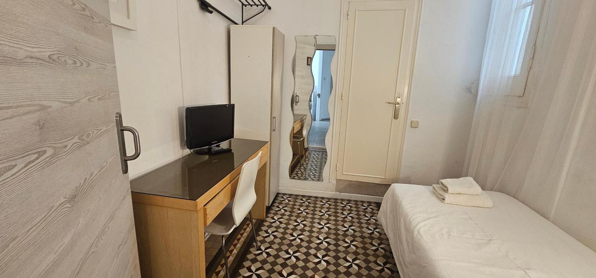 Hostal Eixample Barcelona Exteriör bild